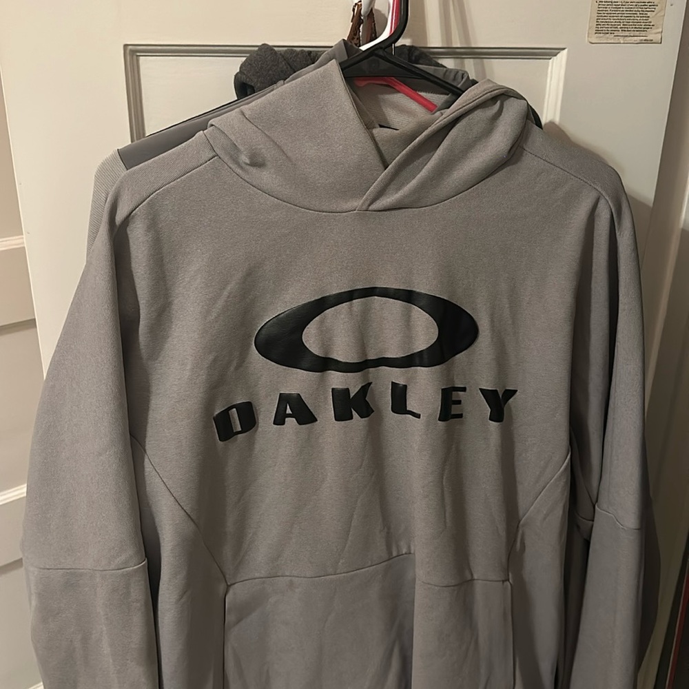 Oakley hoodie grey